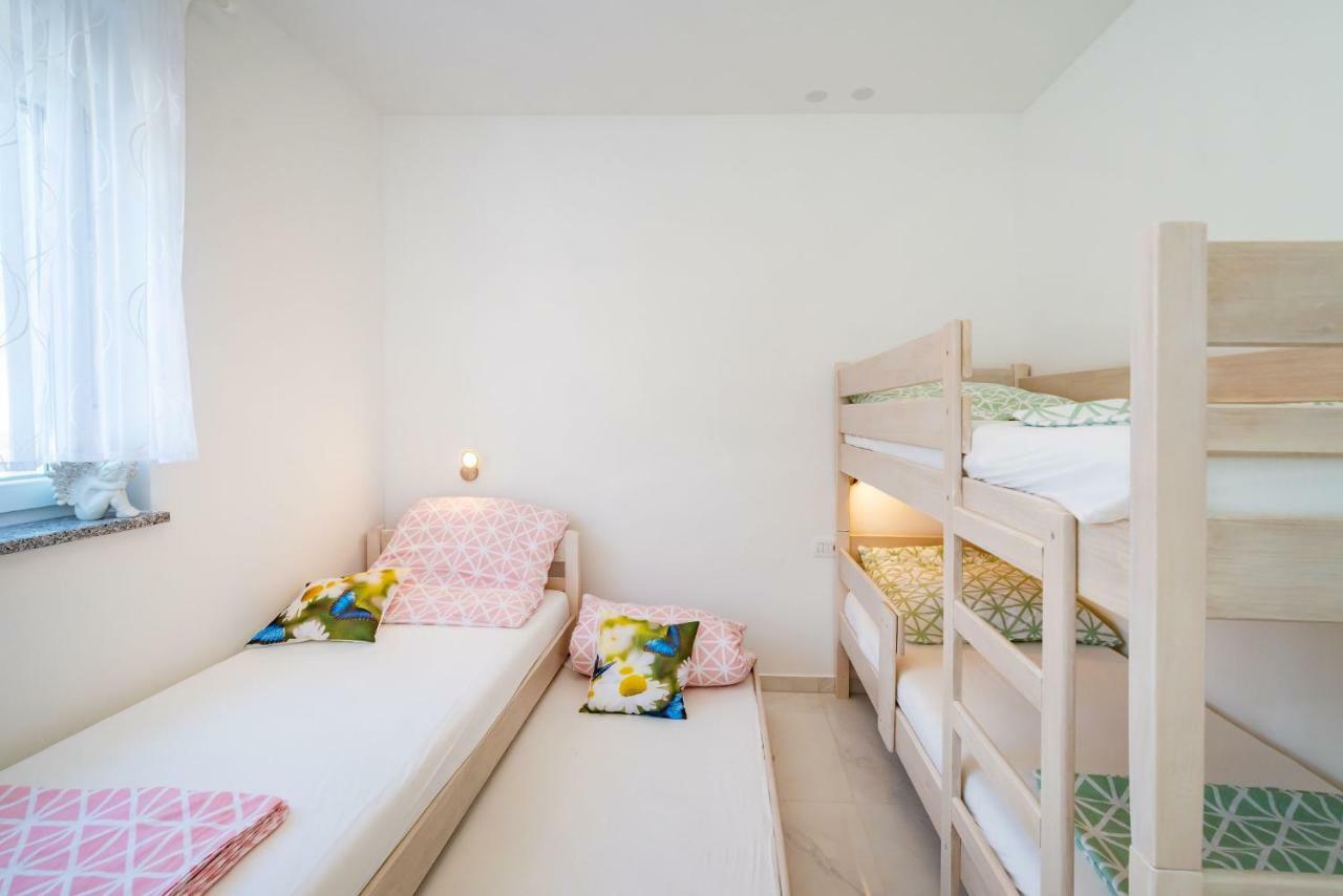 Holiday Home Gabriella Poljica  Экстерьер фото